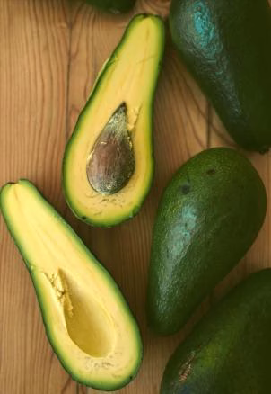 How to preserve an avocado half