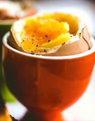 What is the gray-green substance in tea eggs