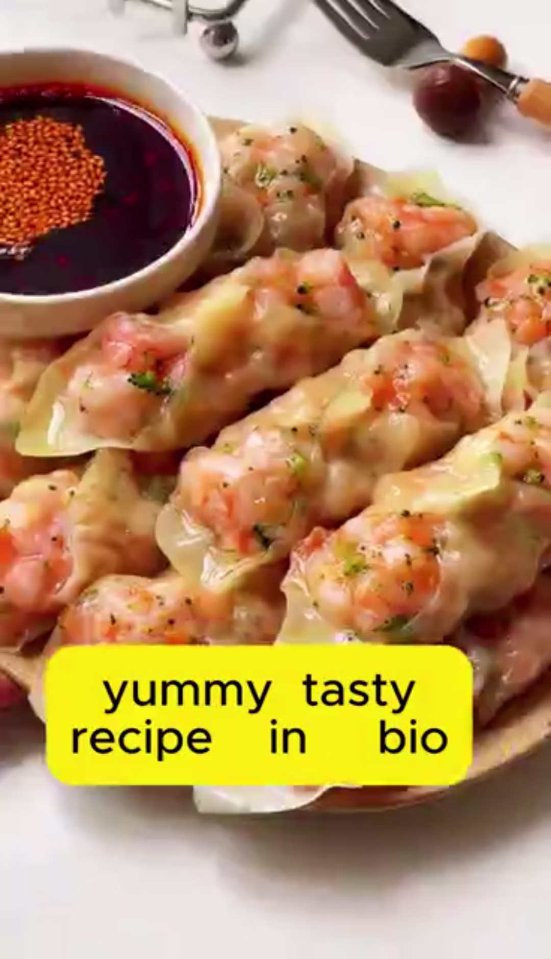 Steamed Dumplings with Shrimp and Vegetable Paste